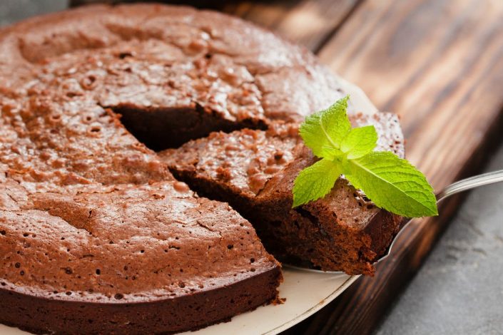 کیک اسفنجی تابه ای کیک اسفنجی تابه ای